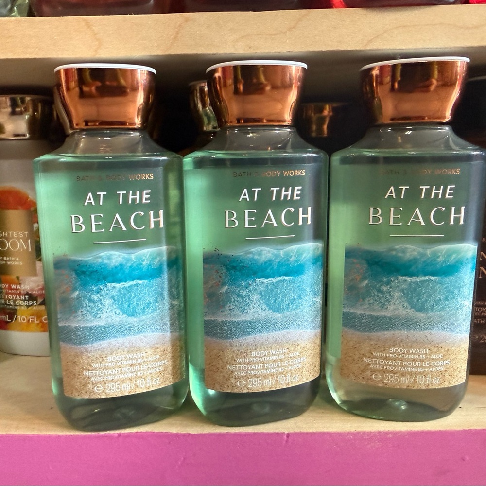 3 Bath & Body Works At The Beach Refreshing Body Wash